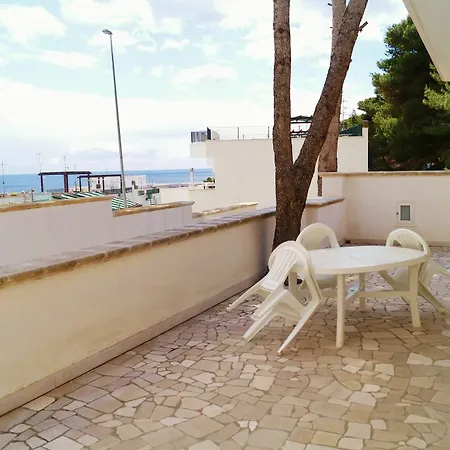 Bellevue Aparthotel 4*